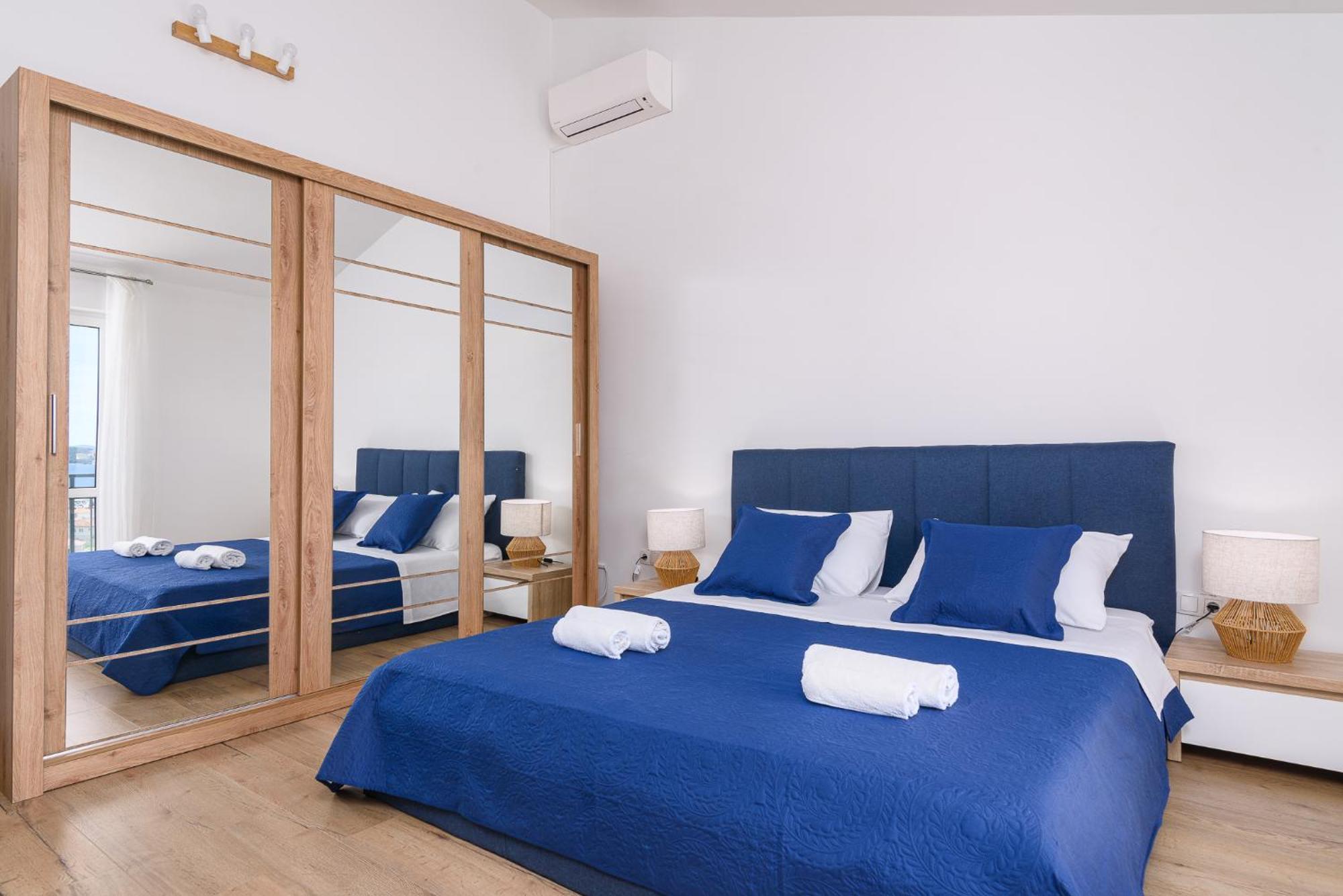 Apartments Eva Trogir Exterior foto