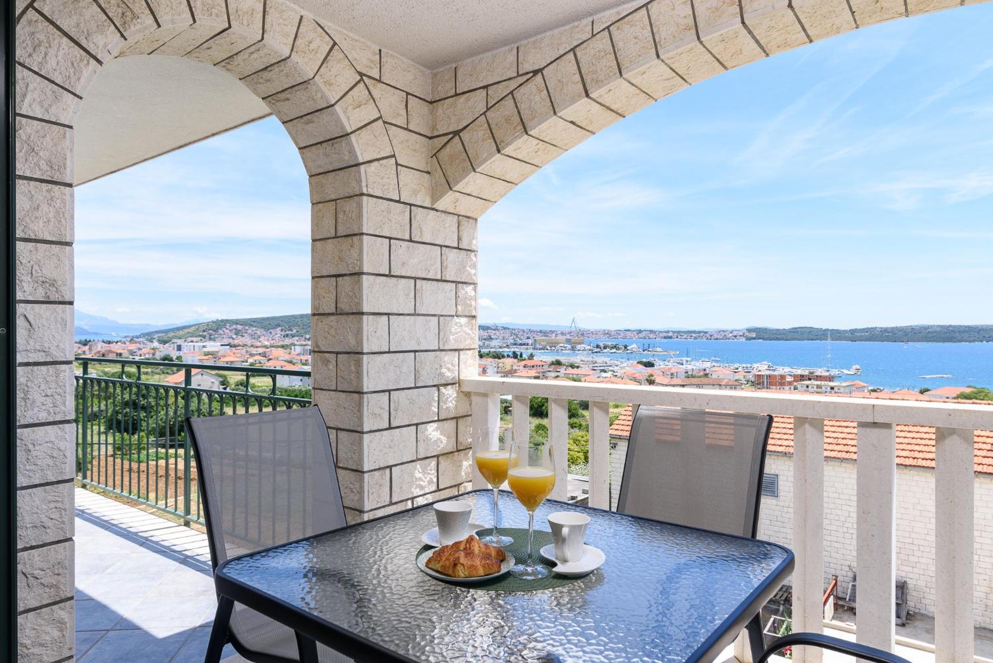 Apartments Eva Trogir Exterior foto